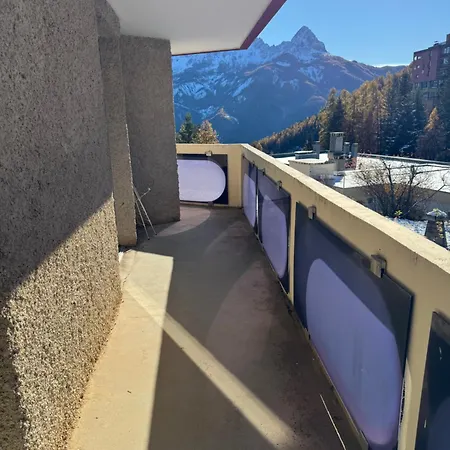 T3 Praloup Proche Des Tennis Apartamento *